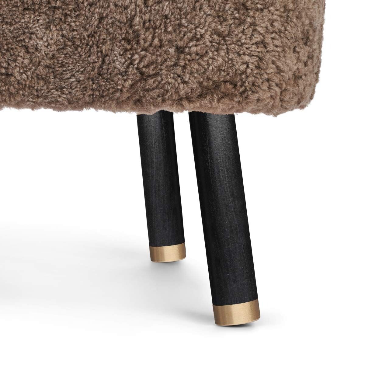 Emil Lounge Chair | Kort lugg Ljusbrun