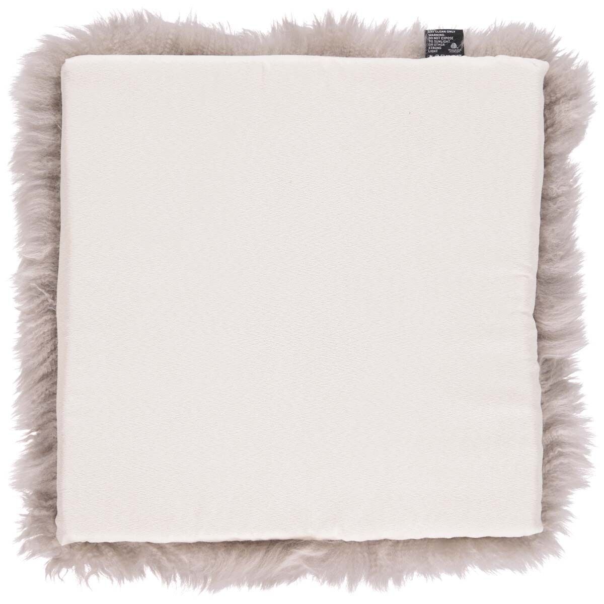 Stolsdyna m/fyllning | Lång lugg | Nya Zeeland | 37x37 cm Dove