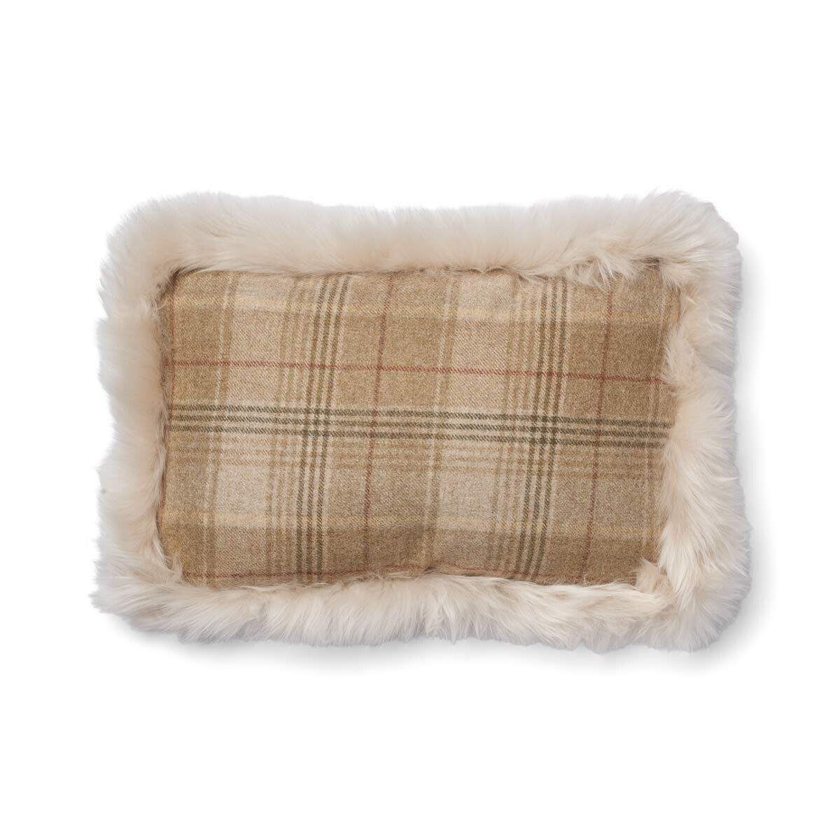 Checked Lång Lugg Fårskinn Kudde Sand-Beige/Pärla
