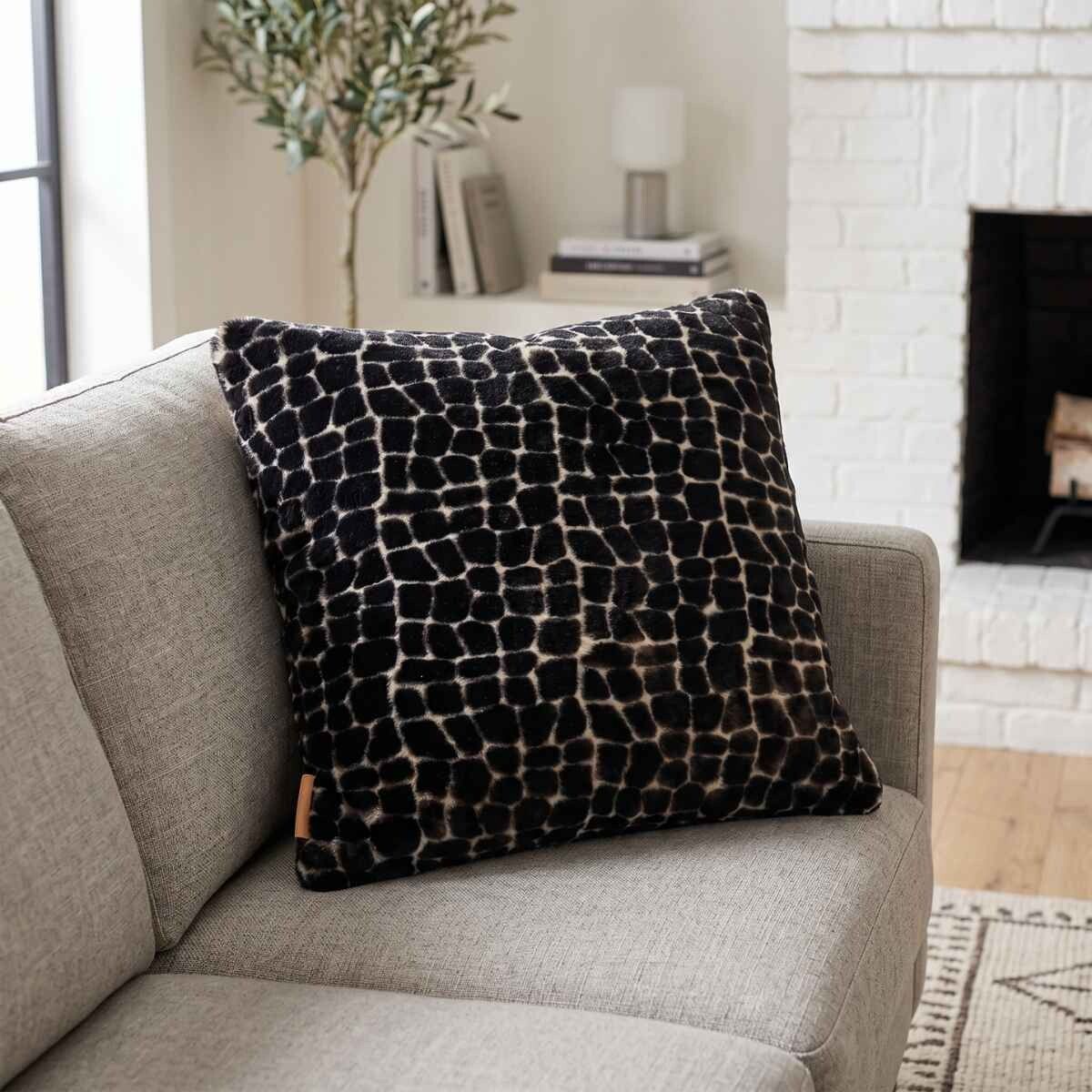 Premium Kudde | Dubbelsidig Mockasin | Nya Zeeland | 52×52 cm Leopard