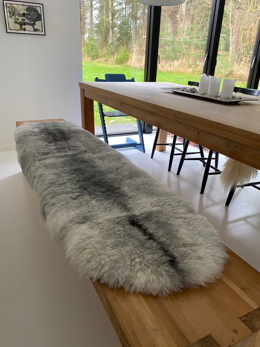 Fårskinn | Kort lugg | Island | 180x60 cm Naturleg Grå