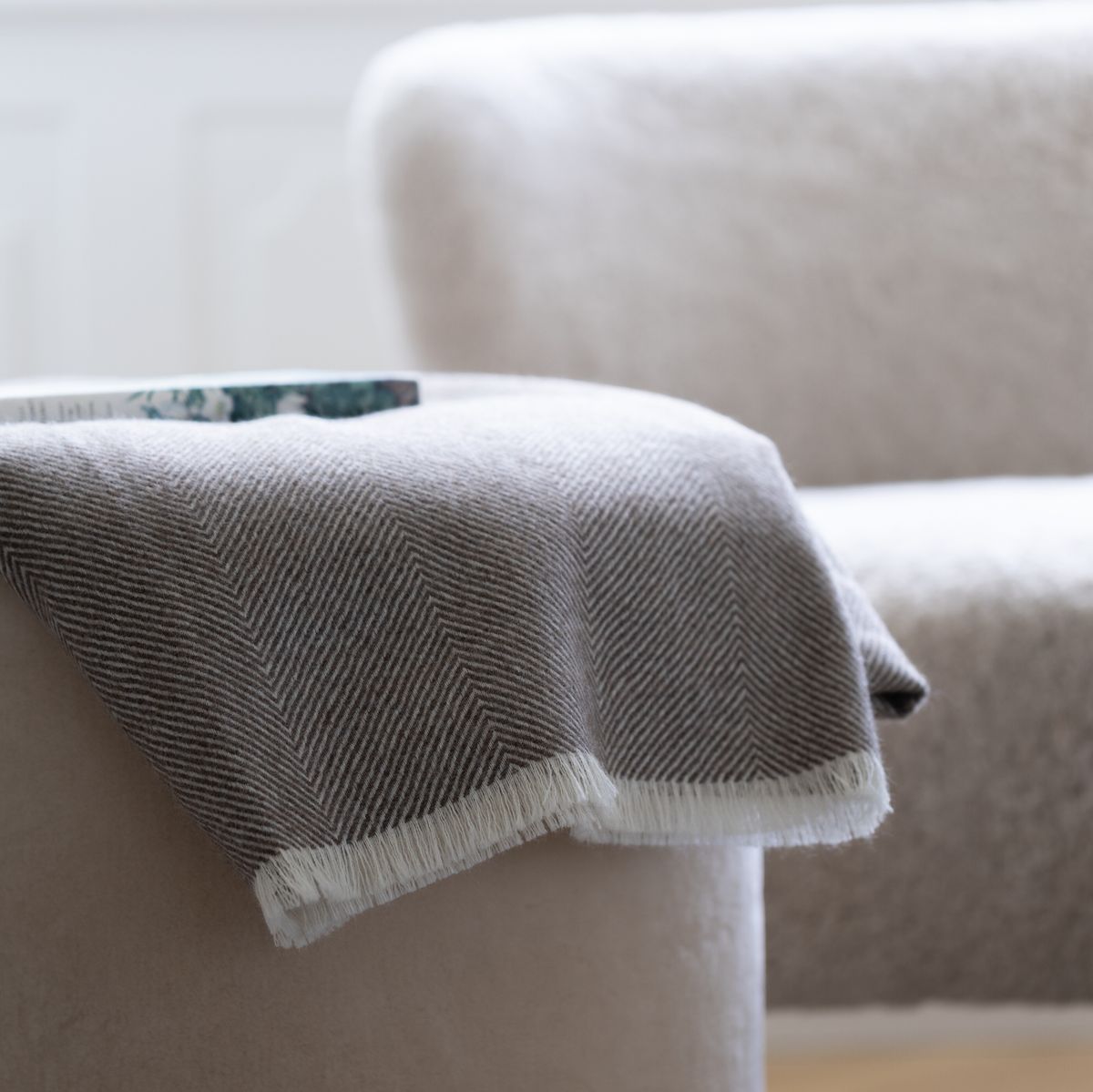 Sidsley ullpläd | 100% baby alpaccaull Mörkbrun