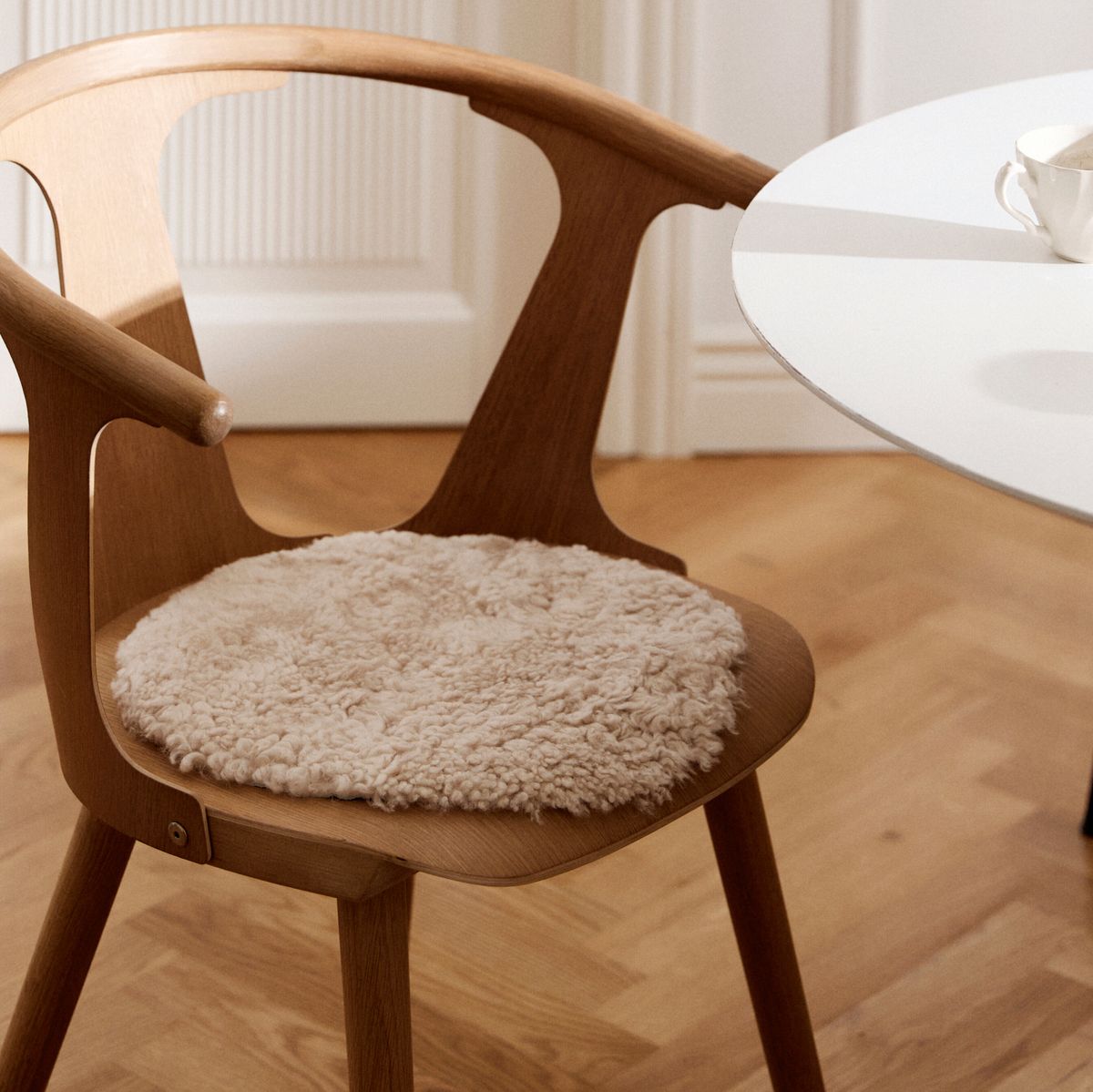 Stolsdyna | Kort lugg | Nya Zealand | Ø38 cm Koksgrå