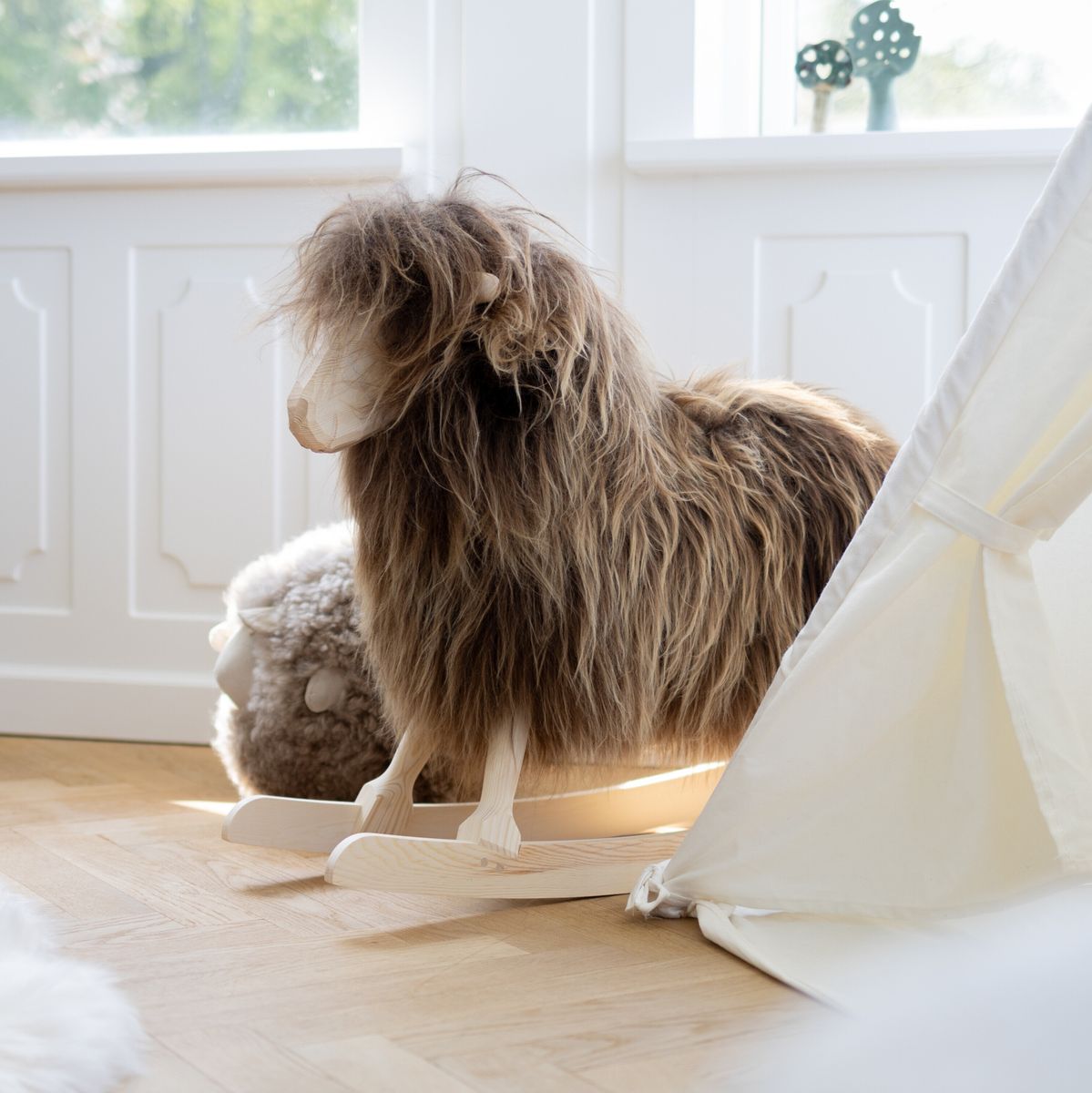 Gungfår | Gotland | L85xB25xH60 cm Gotland naturgrå