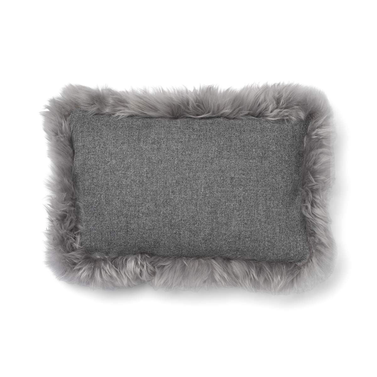 Classic Collection | Ullkudde | Lång lugg | Dubbelsidig | 52x52 cm | 34x52 cm Svensk: Grå / Ljusgrå