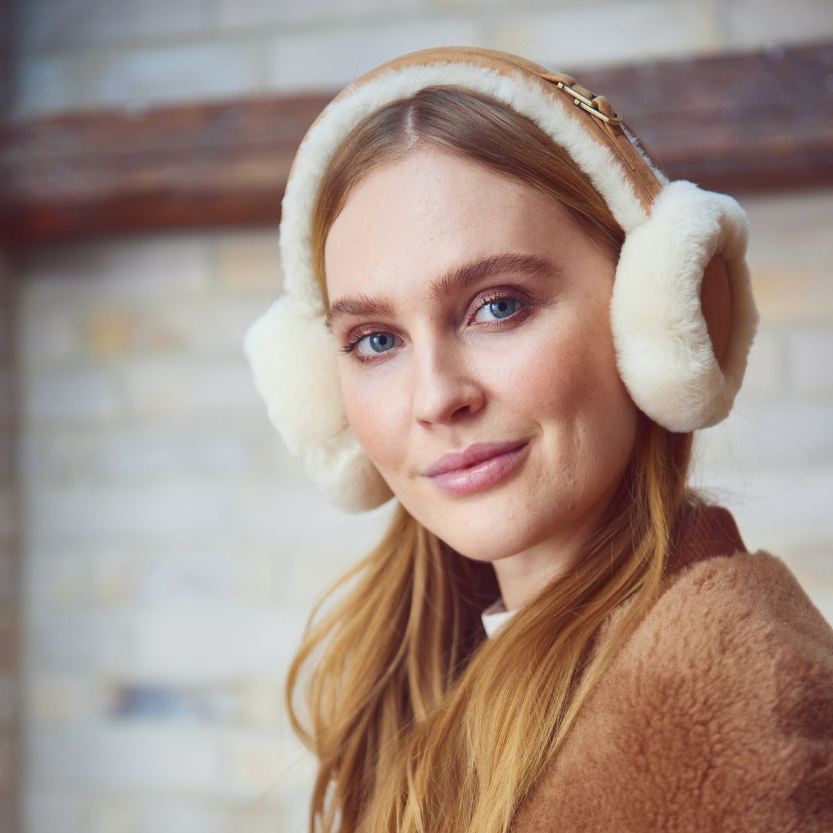 Simone öronmuffar Beige