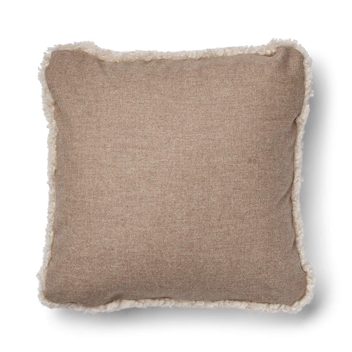 Classic Kort Lugg Fårskinn Kudde Beige/Pärla