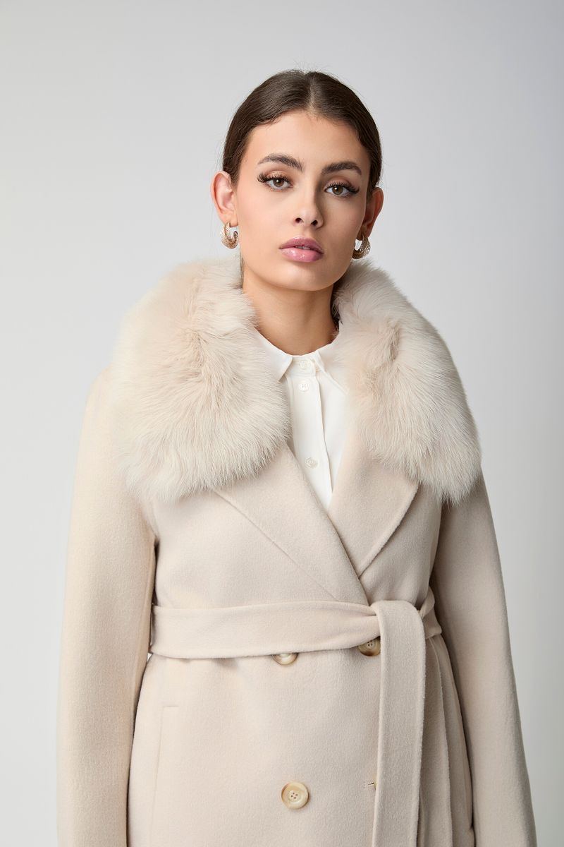 Charlott Jacka Beige