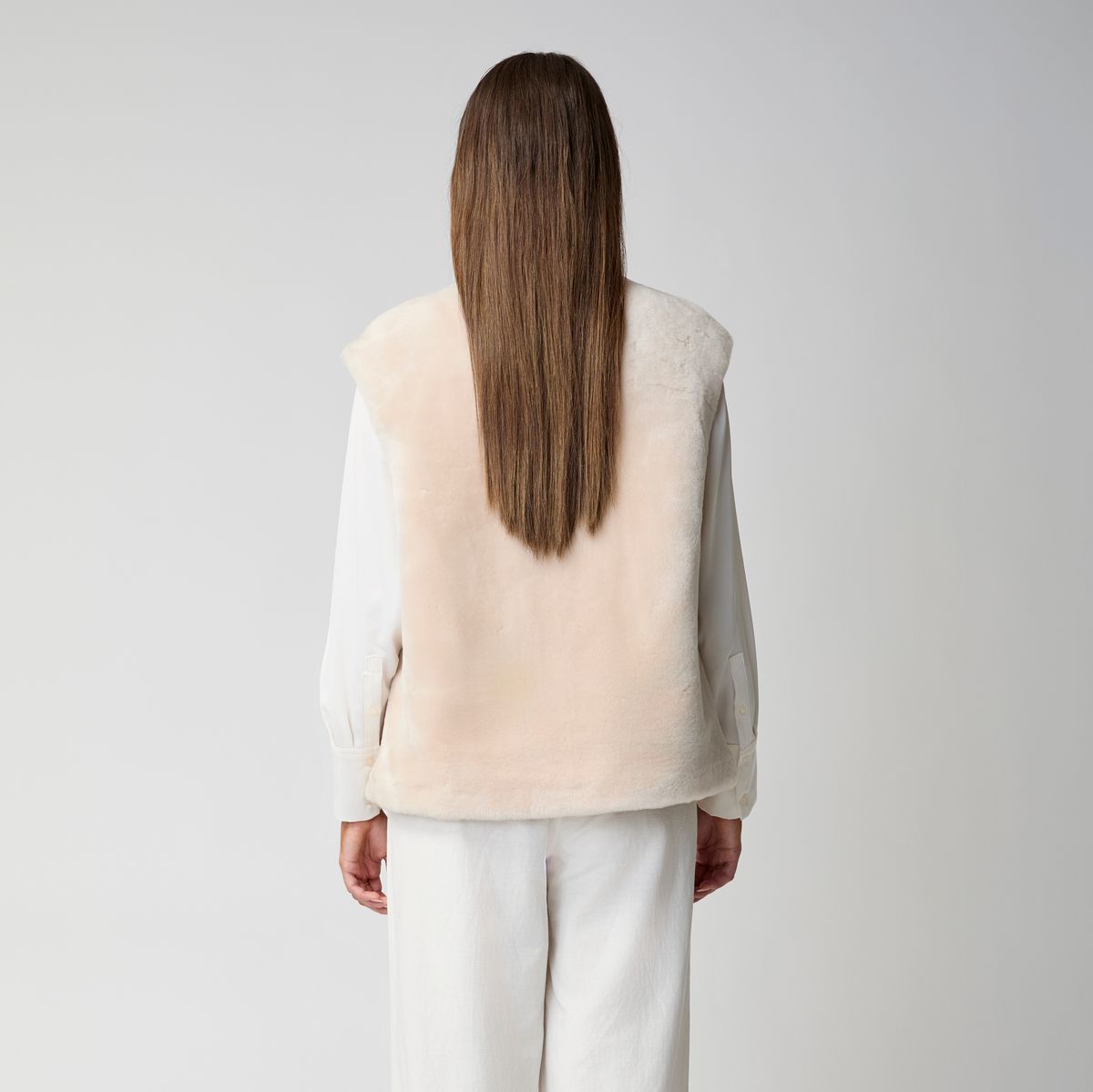 Lorena Väst Beige