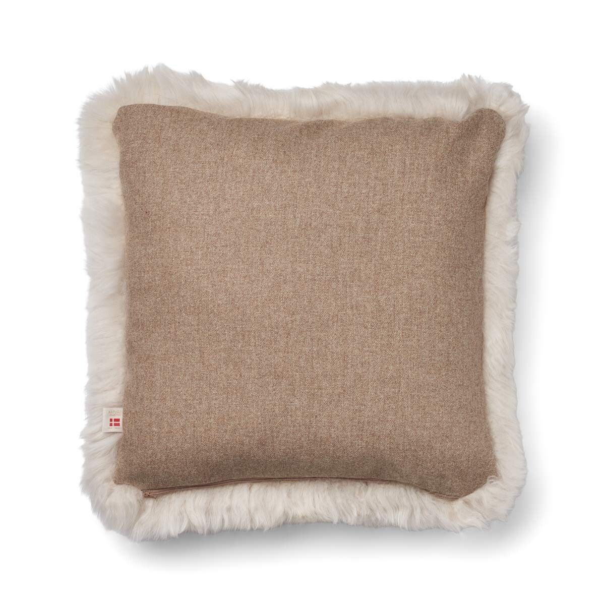 Classic Lång Lugg Fårskinn Kudde Beige/Linne