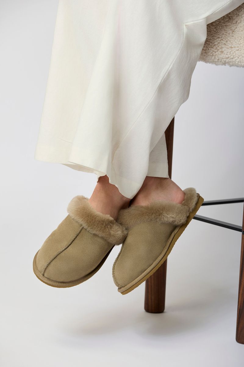 Fårskinnstofflor Taupe