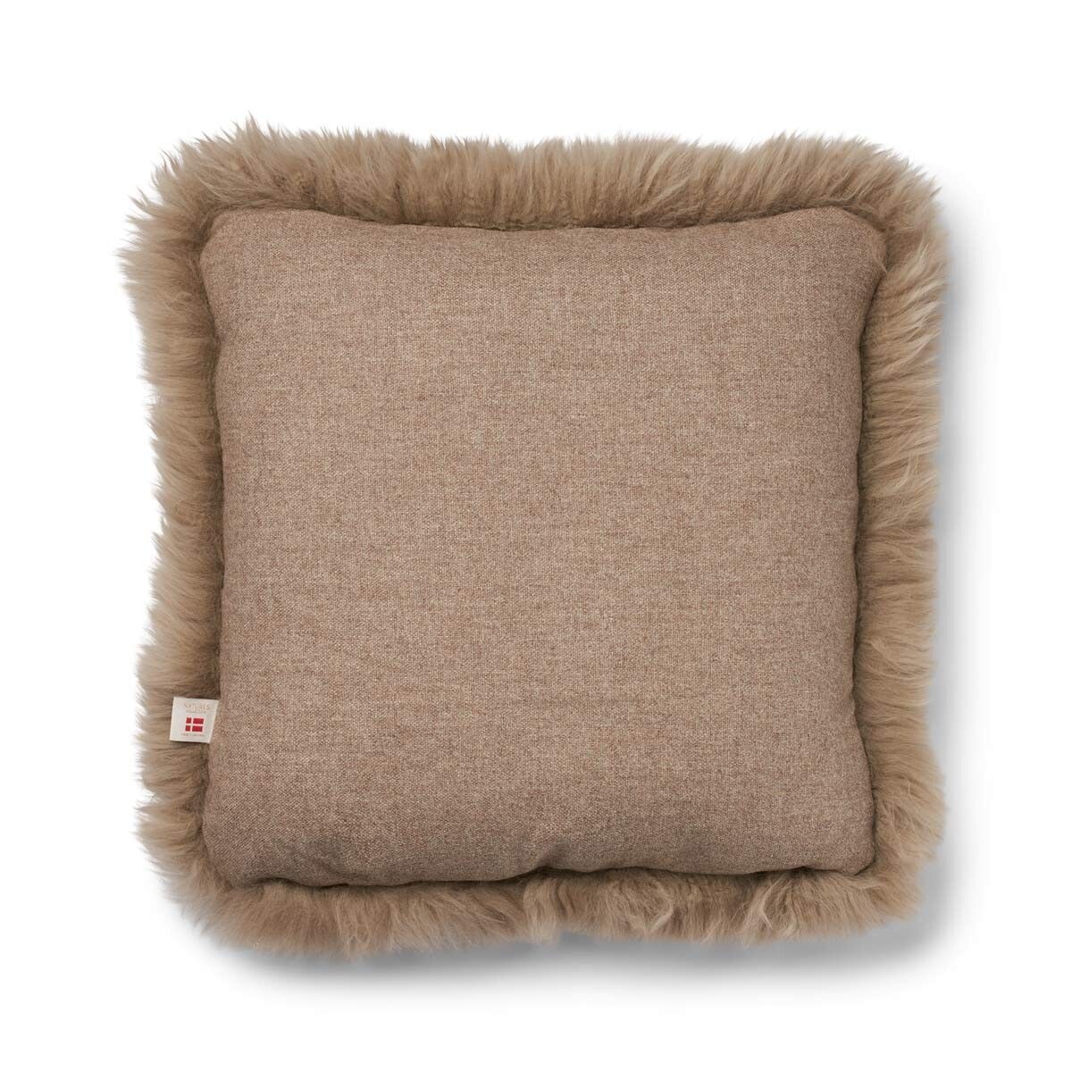 Classic Collection | Ullkudde | Lång lugg | 52x52 cm Beige / Ljusbrun