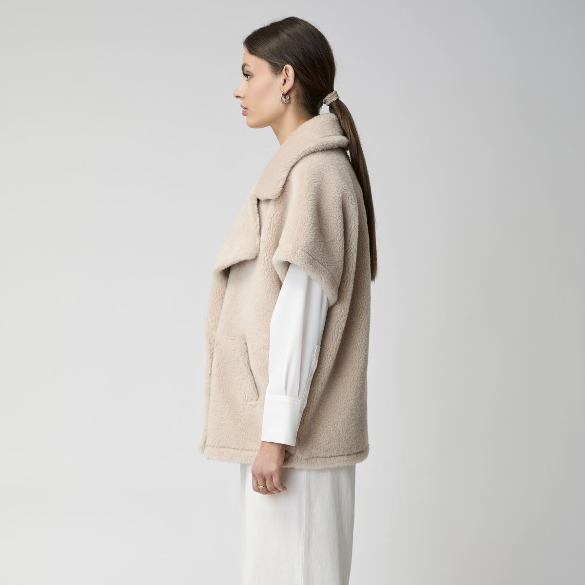 Antonella Poncho Beige