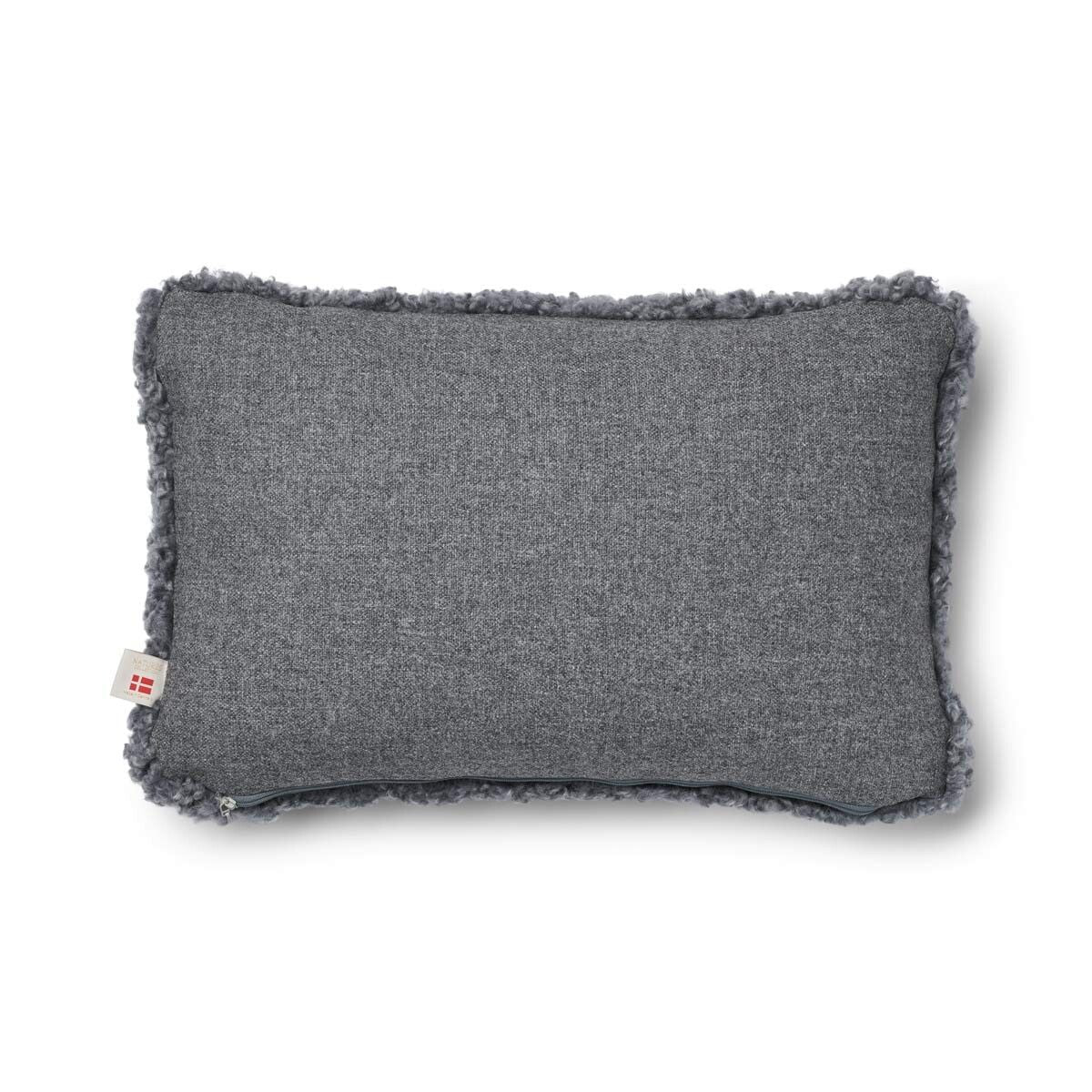 Classic Collection | Ullkudde | Kort lugg | 52x52 cm | 34x52 cm Svensk: Grå / Ljusgrå