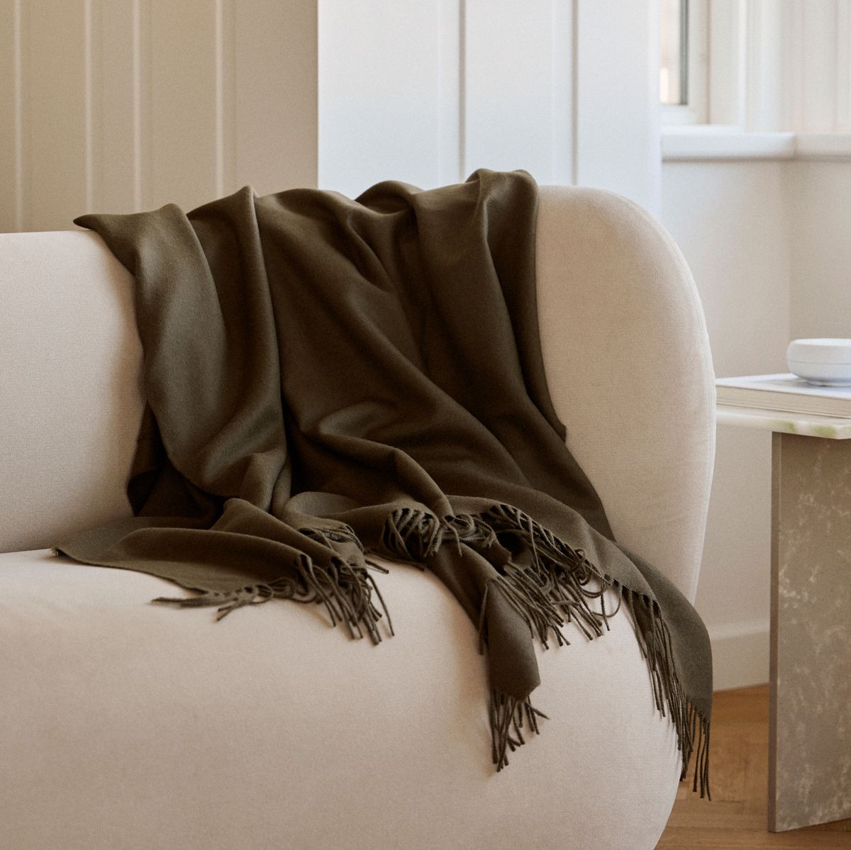 Amanda pläd | 100% baby alpackaull Mörk Grå