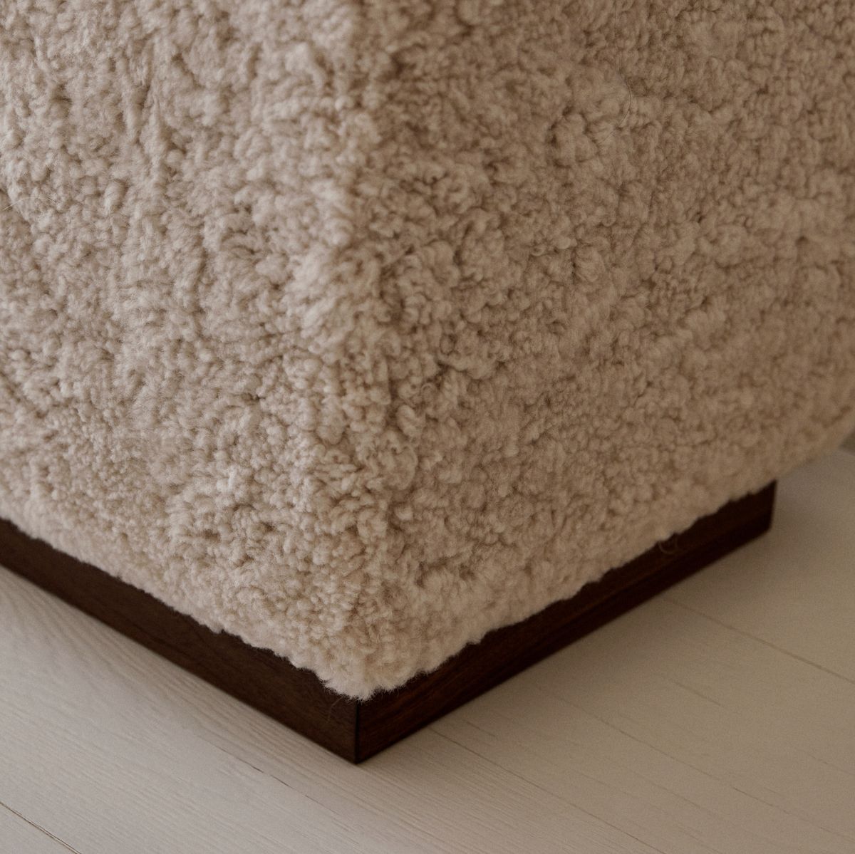 Benjamin pall Koksgrå