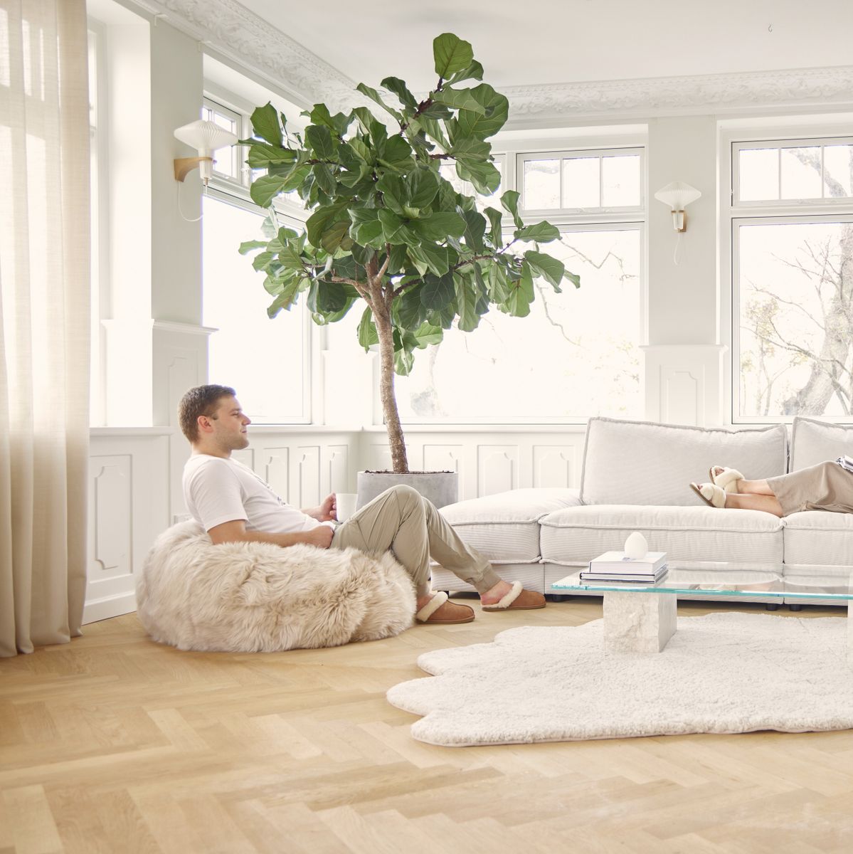 Runda saccosäck | Lång lugg | Nya Zealand | 73x74 cm & 93x92 cm Svart