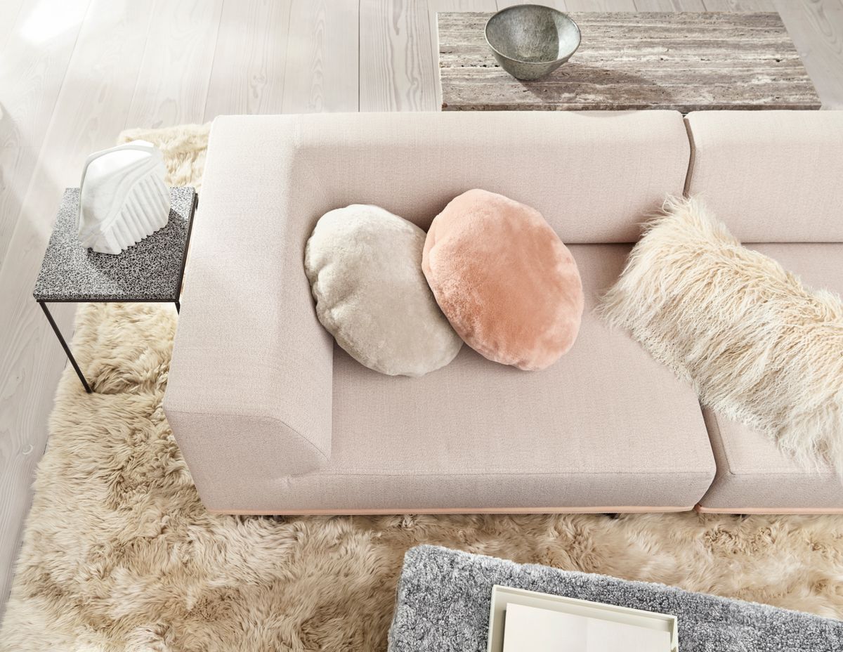 Fåreskinnskudde | Sammet | Mockasin | Ø45 cm & Ø62 cm