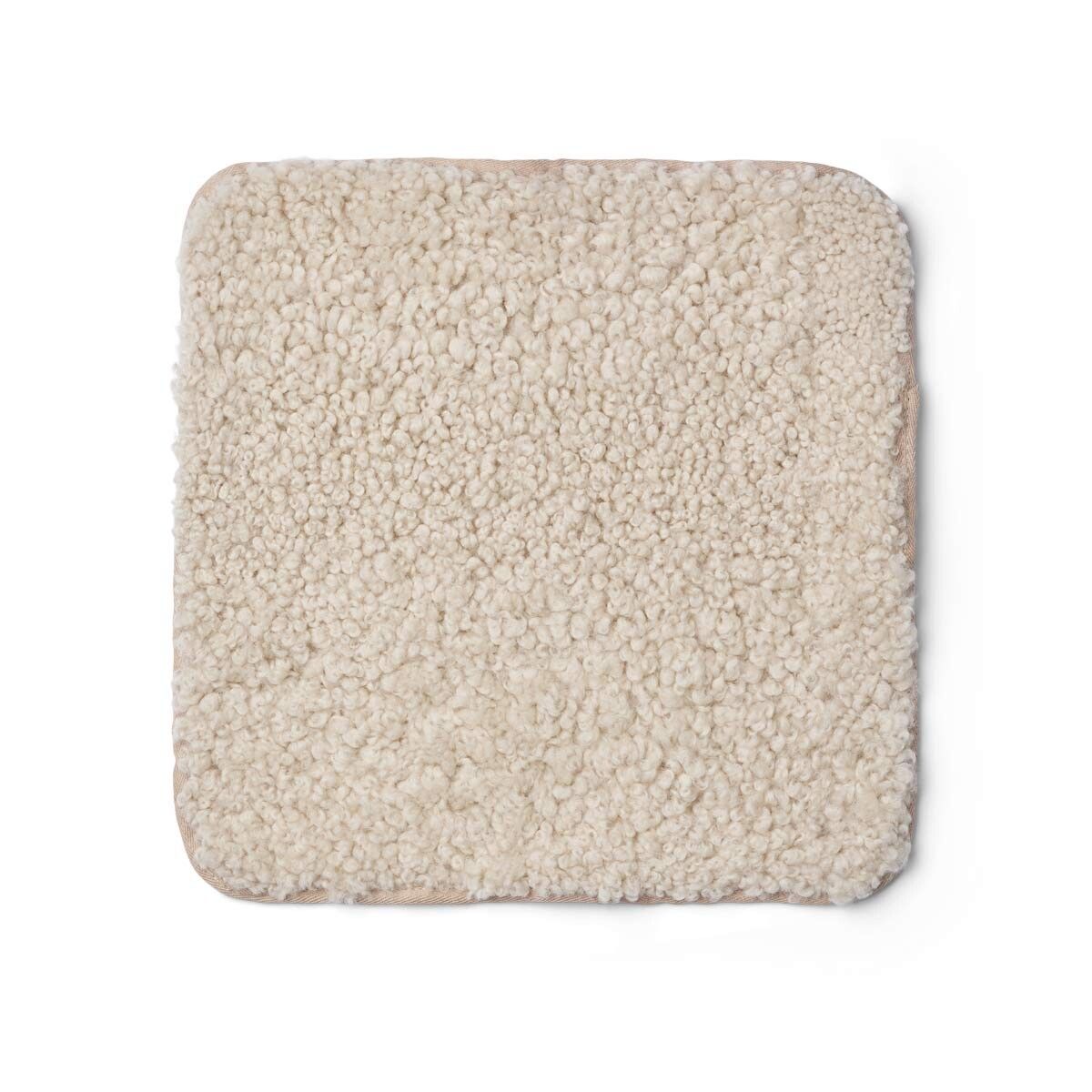 Zero Waste stolsdyna | Kort lugg | Nya Zeeland | 35x35 cm Pearl