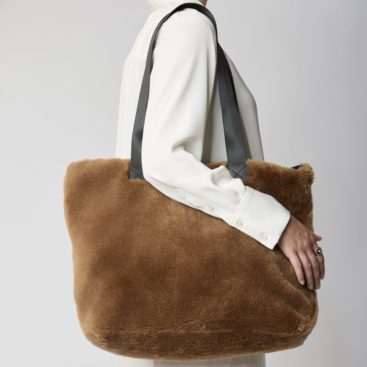 Norma Shoppingväska Beige