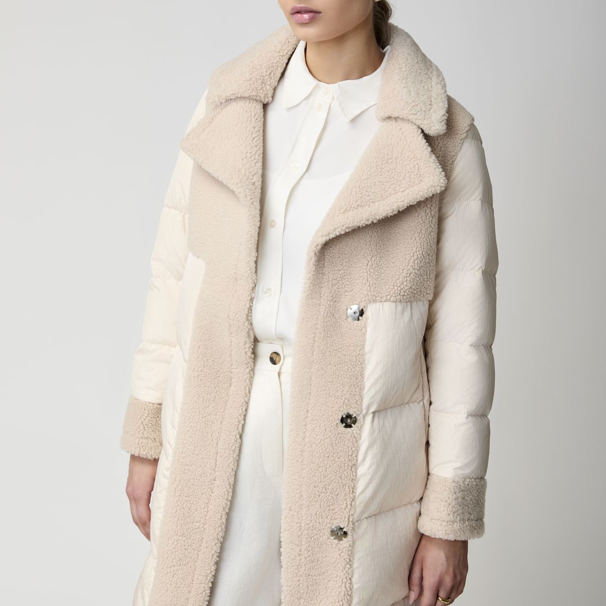 Jade Jacka Beige