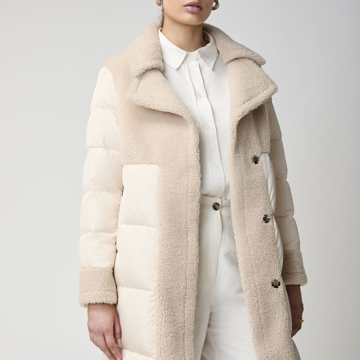 Jade Jacka Beige