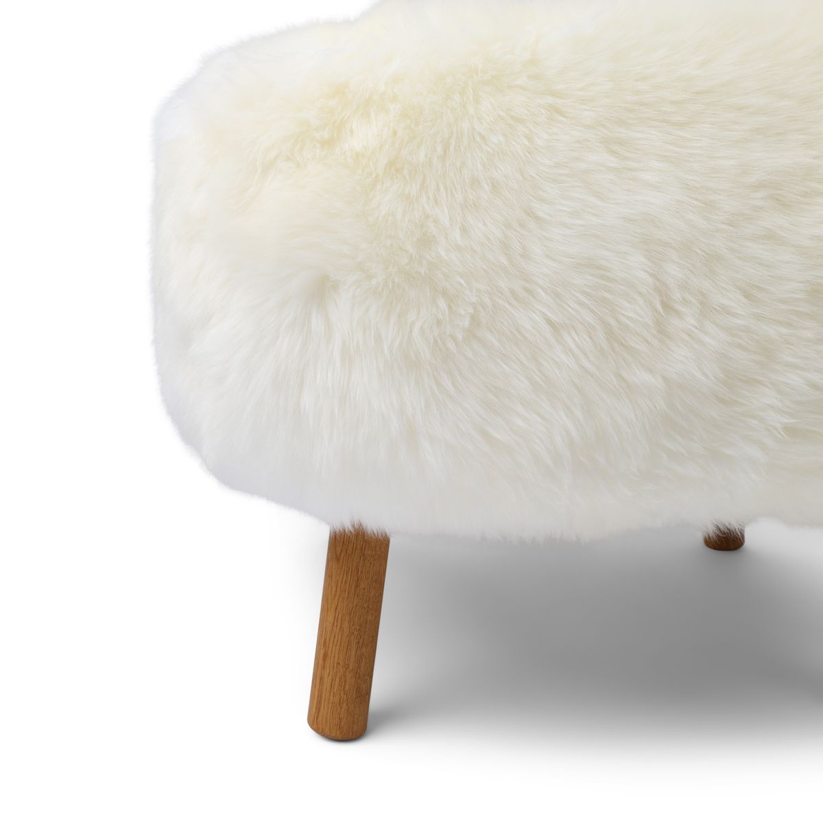 Ethan Puffy Lounge Chair Vit