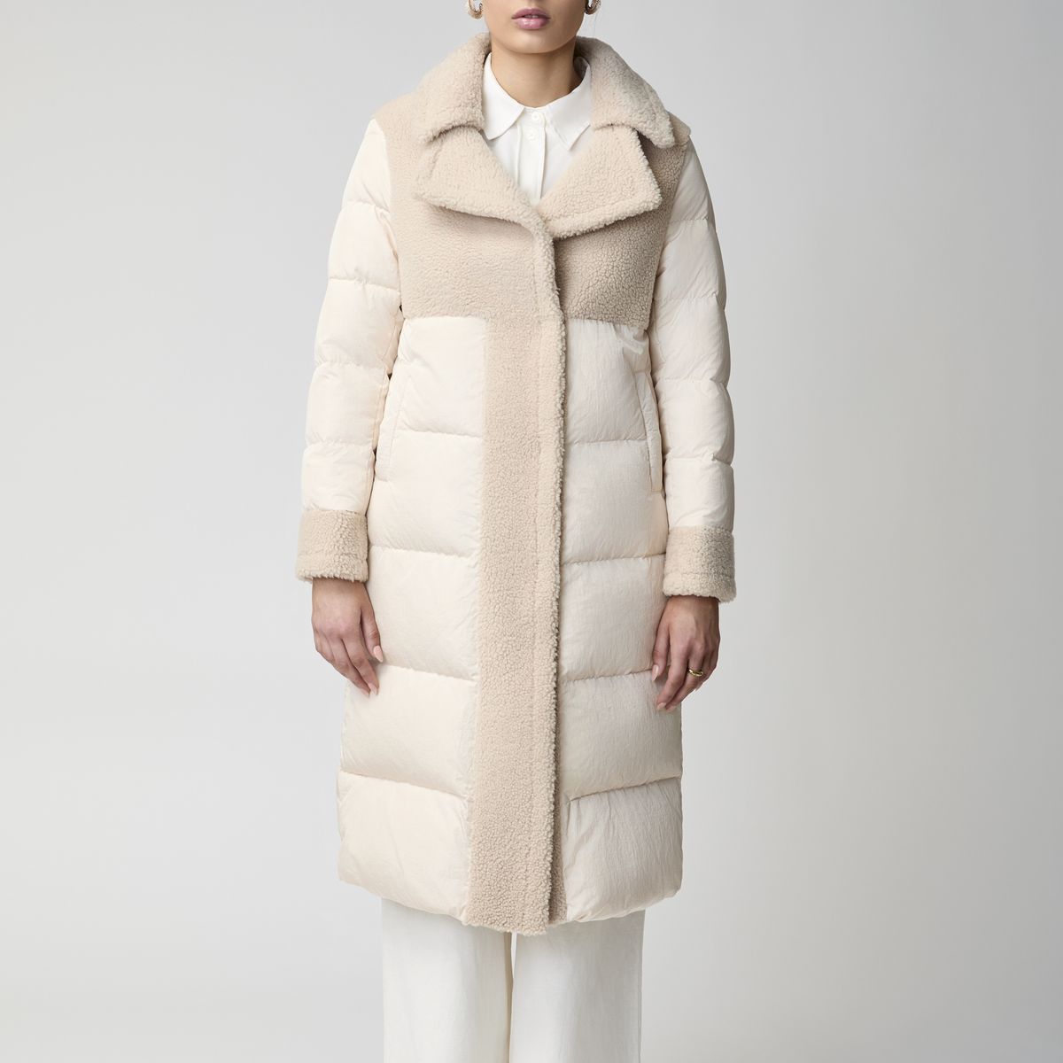 Jade Jacka Beige