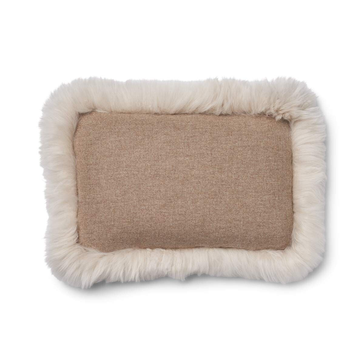 Classic Collection | Ullkudde | Lång lugg | Dubbelsidig | 52x52 cm | 34x52 cm Beige / Beige