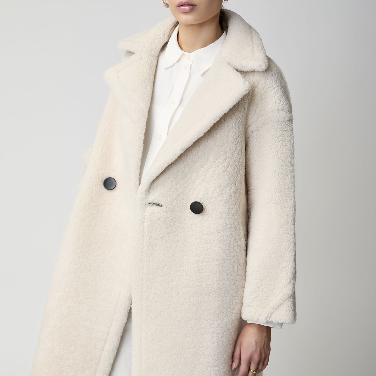 Savannah Jacka Beige