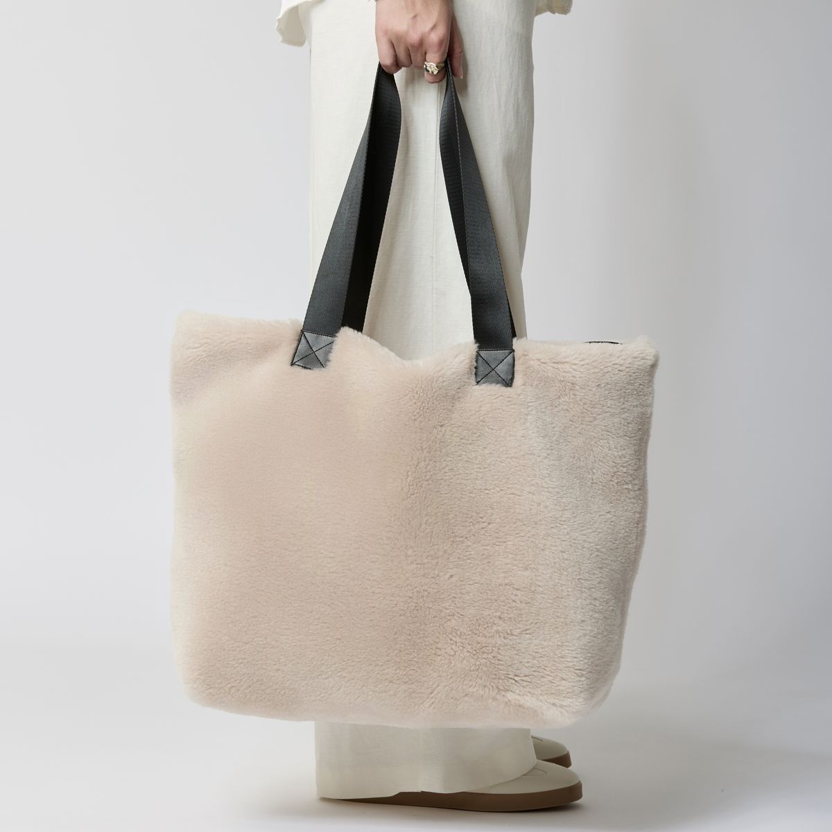 Norma Shoppingväska Beige