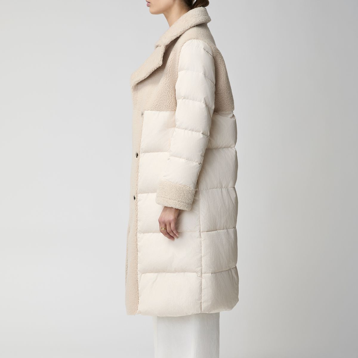 Jade Jacka Beige