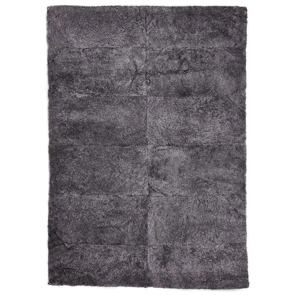 Designmatta | 170x240 cm | Fårskinn Nya Zeeland | Kort lockig lugg - Naturescollection.se